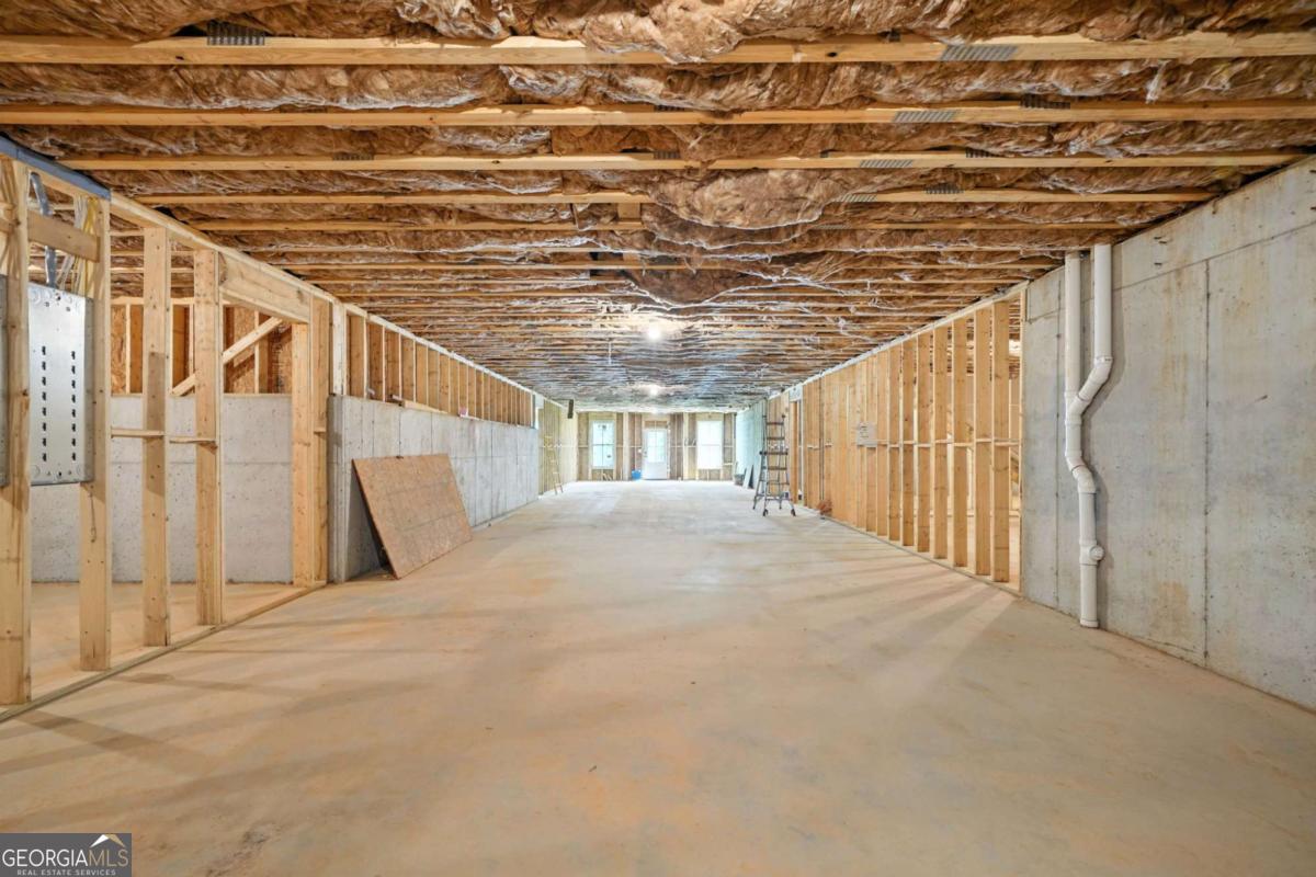 HIGHLANDS AT SHARP MOUNTAIN - Residential