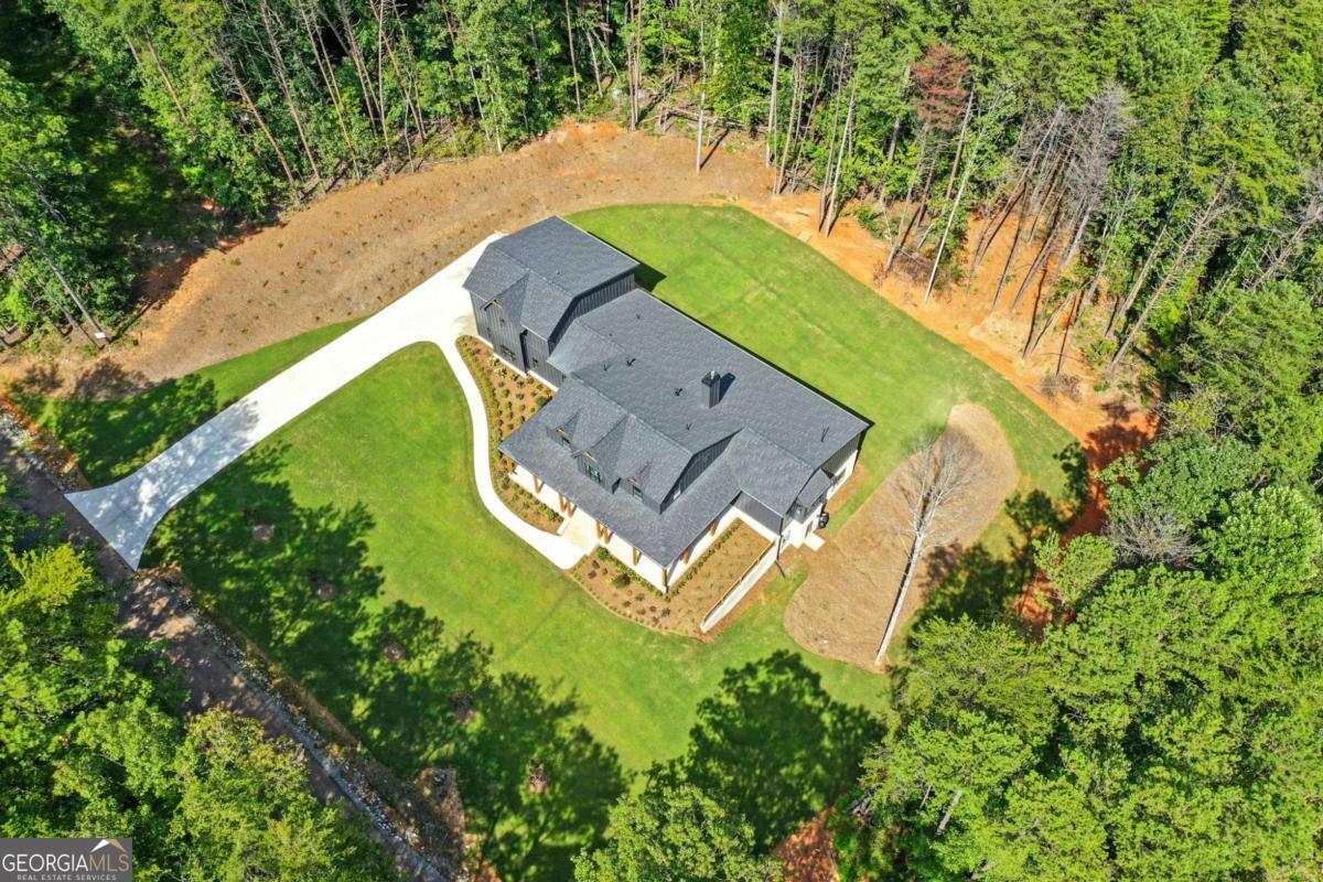 HIGHLANDS AT SHARP MOUNTAIN - Residential