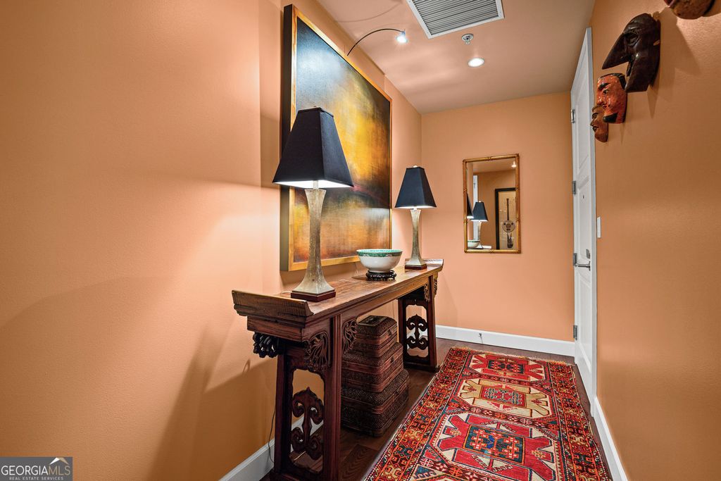 Photo of 1820 Peachtree Street NW #1415, Atlanta, GA 30309 (MLS # 10762513)