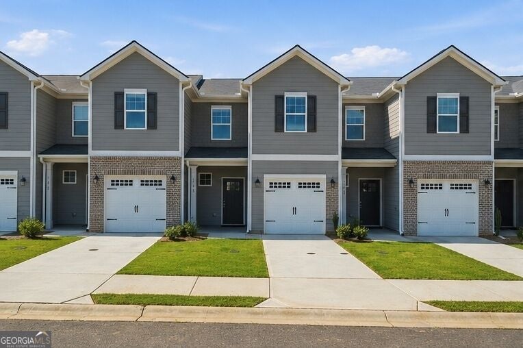 Photo of 147 Chastain Drive, Cartersville, GA 30120 (MLS # 10832883)