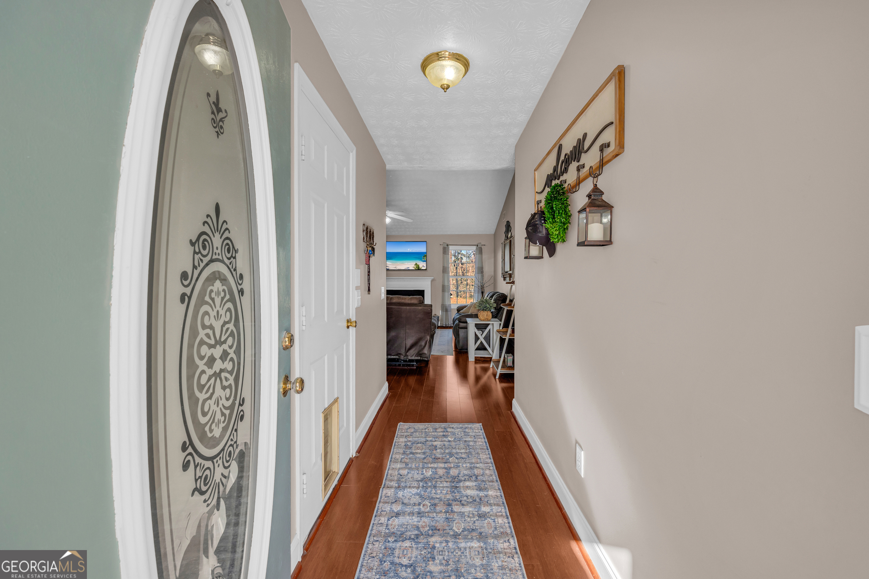 704 Academy Woods DR