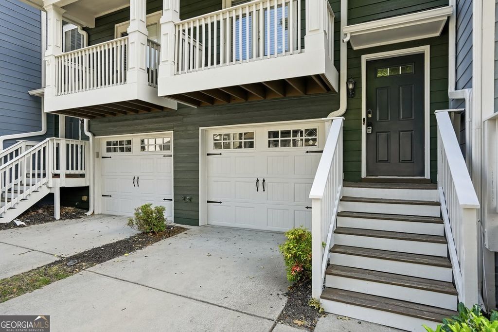 Photo of 1297 Liberty Parkway NW, Atlanta, GA 30318 (MLS # 10770681)