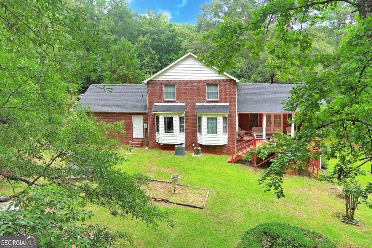 240 Riverview RD