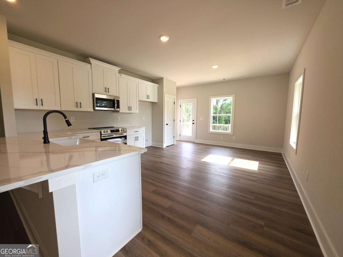 3409 Brushy Mountain RD