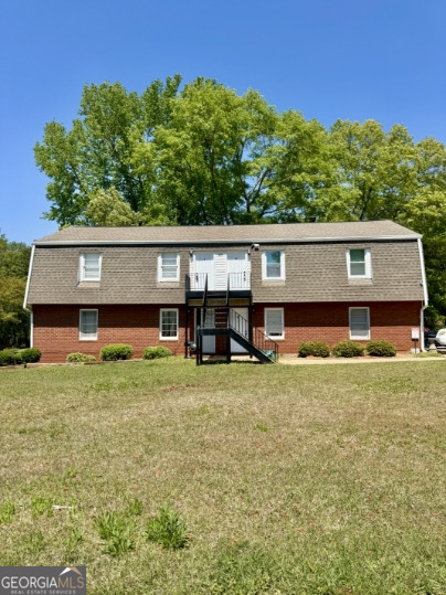 Welcome to 117 Appleton Blvd Unit D - this 2 bedroom unit features a 2nd floor unit that has just been renovated. The interior features a living area and large kitchen with all appliances included. There are 2 bedrooms that share an updated hall bathroom. This unit also features a brand new washer and dryer.