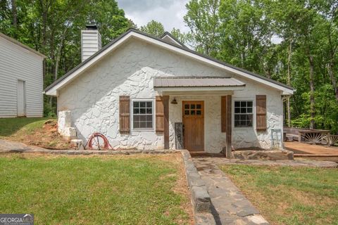 3414 Rock Mills RD Lagrange GA 30240