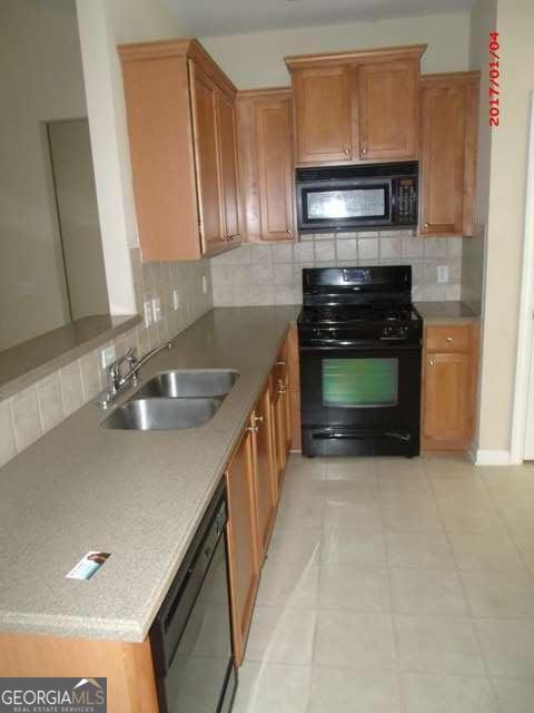 358 Southgate DR