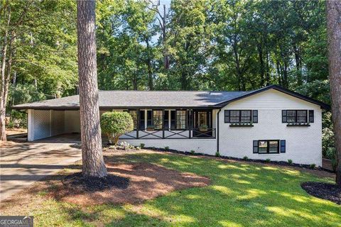 1582 Pine CIR Austell GA 30168