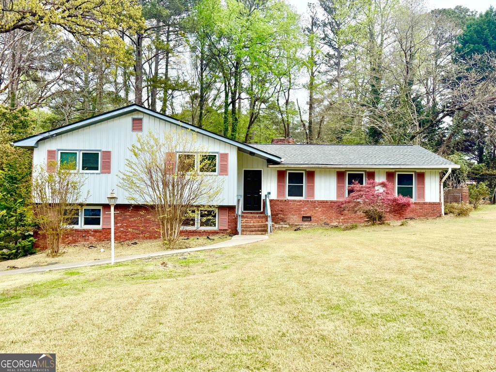 Photo of 3141 Pyrite Circle SW, Atlanta, GA 30331 (MLS # 10721724)