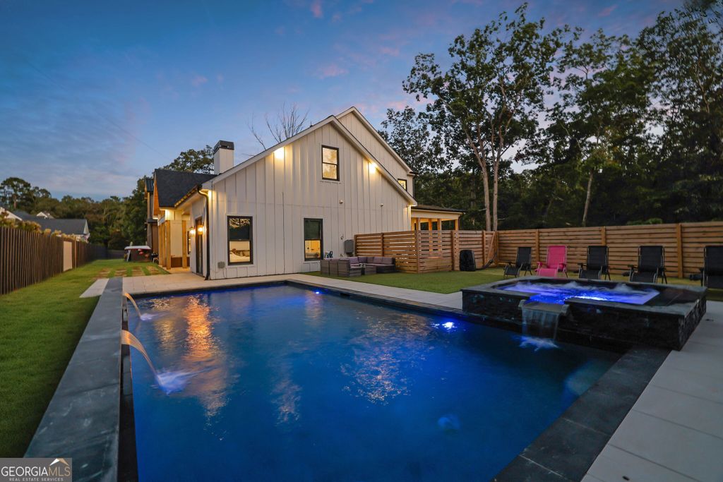 Photo of 5525 Hubbard Town Road, Cumming, GA 30028 (MLS # 10701319)