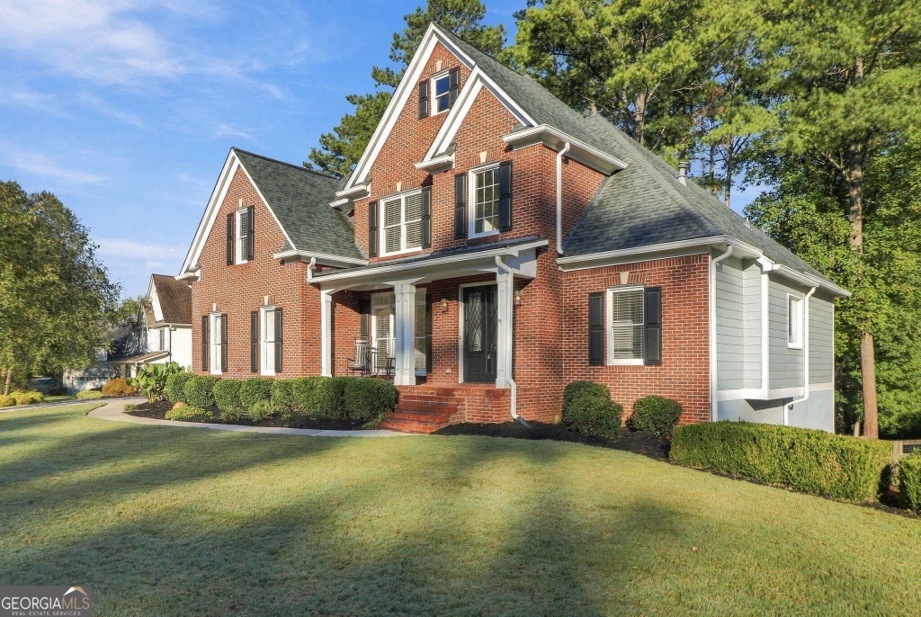 Photo of 200 Maple Creek Chase, Woodstock, GA 30188 (MLS # 10872341)