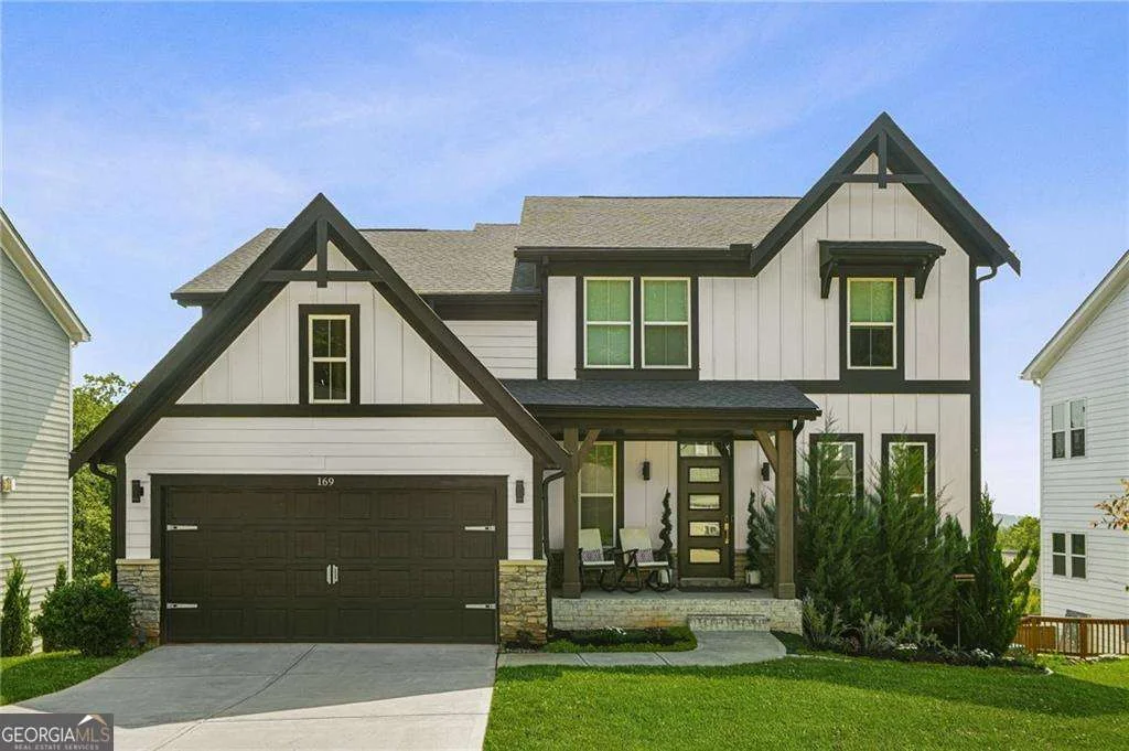 169 Greenbrier Way
