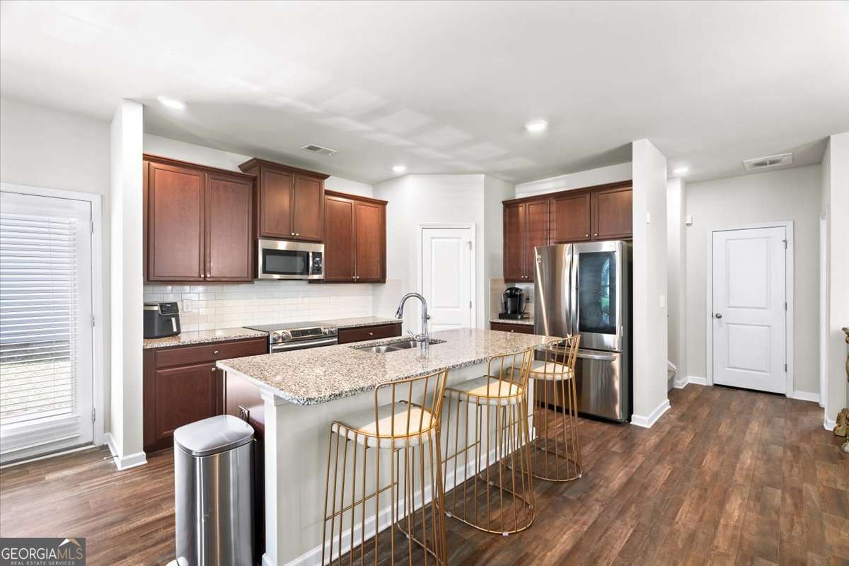 1214 Hawthorne TRL