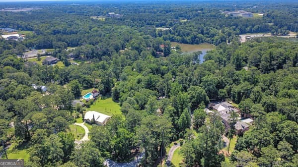 101 Cascade DR