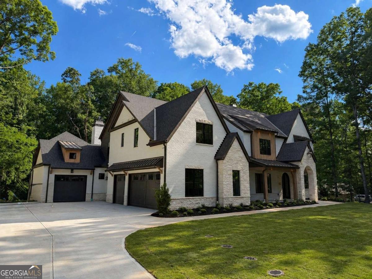 170 Andover DR