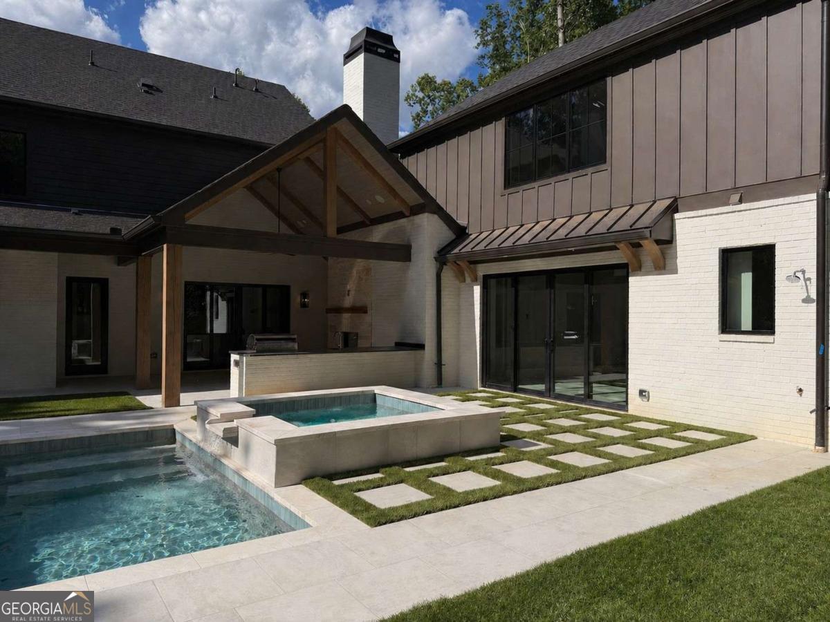 170 Andover DR