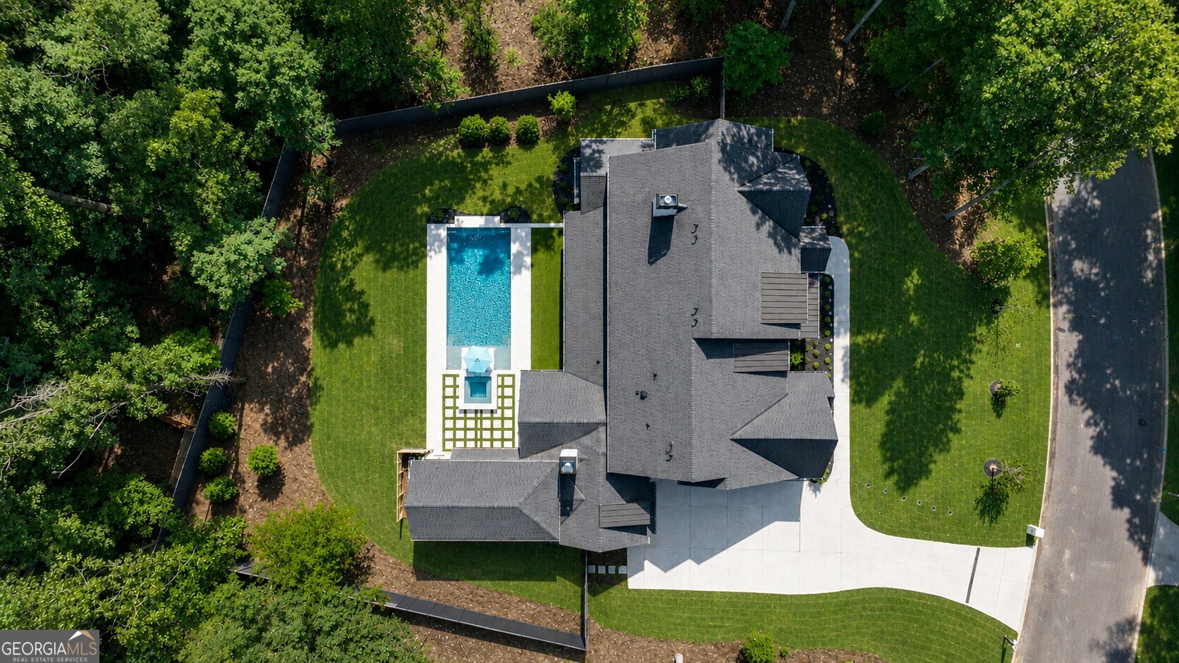 170 Andover DR