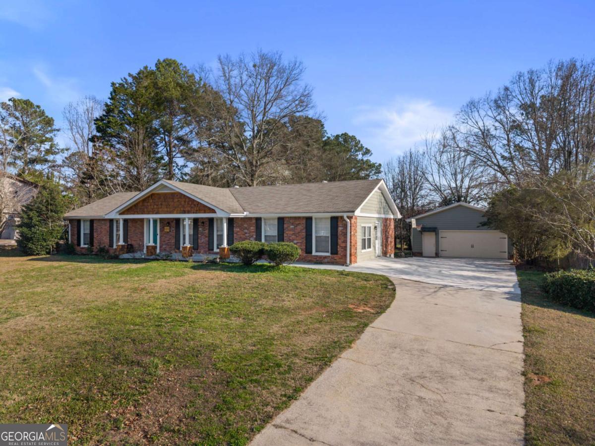 599 Honey Creek RD SE