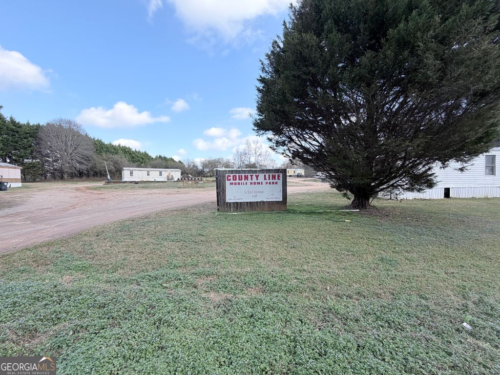 Photo of 4334 Log Cabin Rd, White Plains, GA 30678 (MLS # 10685421)