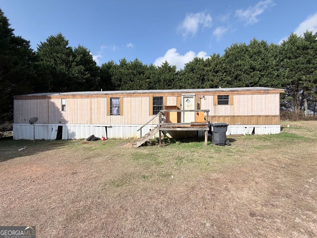 Photo of 4334 Log Cabin Rd, White Plains, GA 30678 (MLS # 10685421)