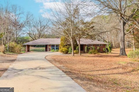 2720 New Macland RD Powder Springs GA 30127