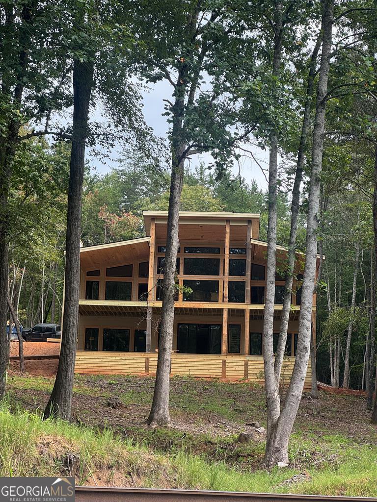 51 River Rock LN