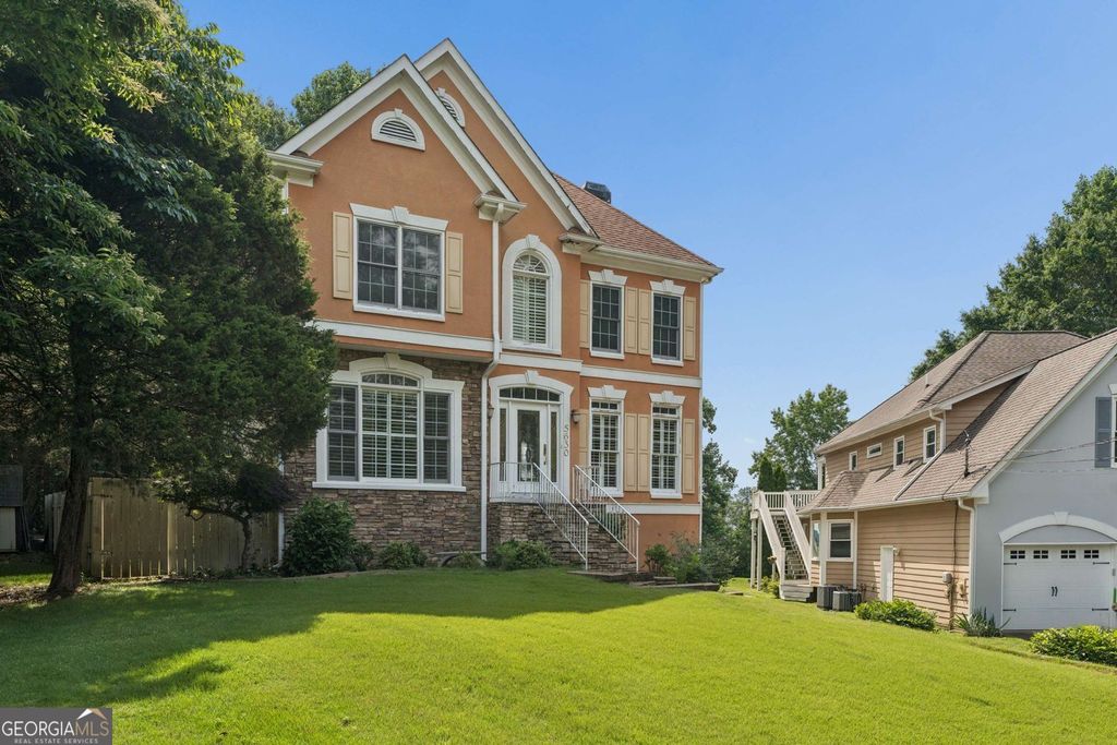 Photo of 5630 Williams Shores Drive, Cumming, GA 30041 (MLS # 10785716)