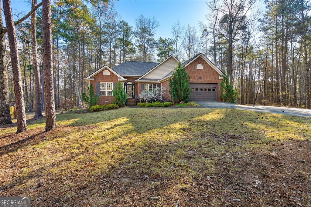 Photo of 3051 Lakeview Parkway, Villa Rica, GA 30180 (MLS # 10718674)