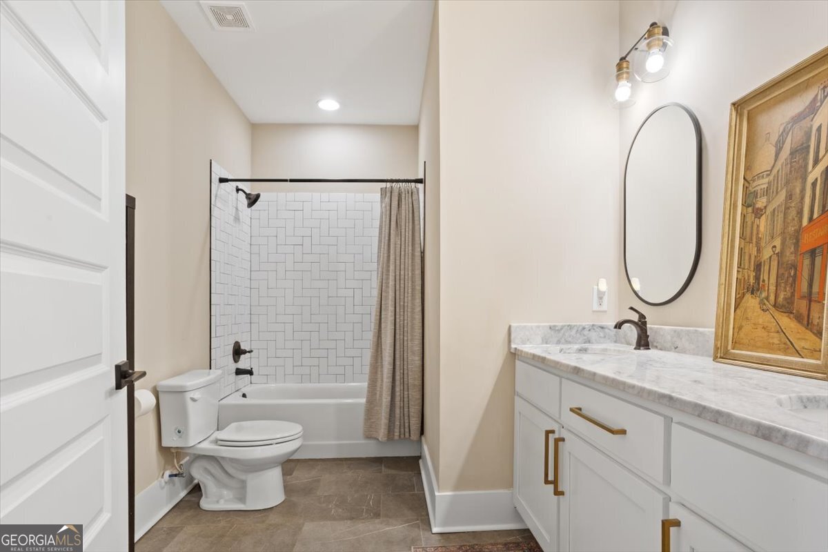 4.82 acres - Residential