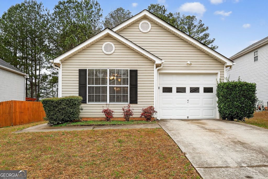 Photo of 1523 Wembley Drive, Douglasville, GA 30134 (MLS # 10705687)