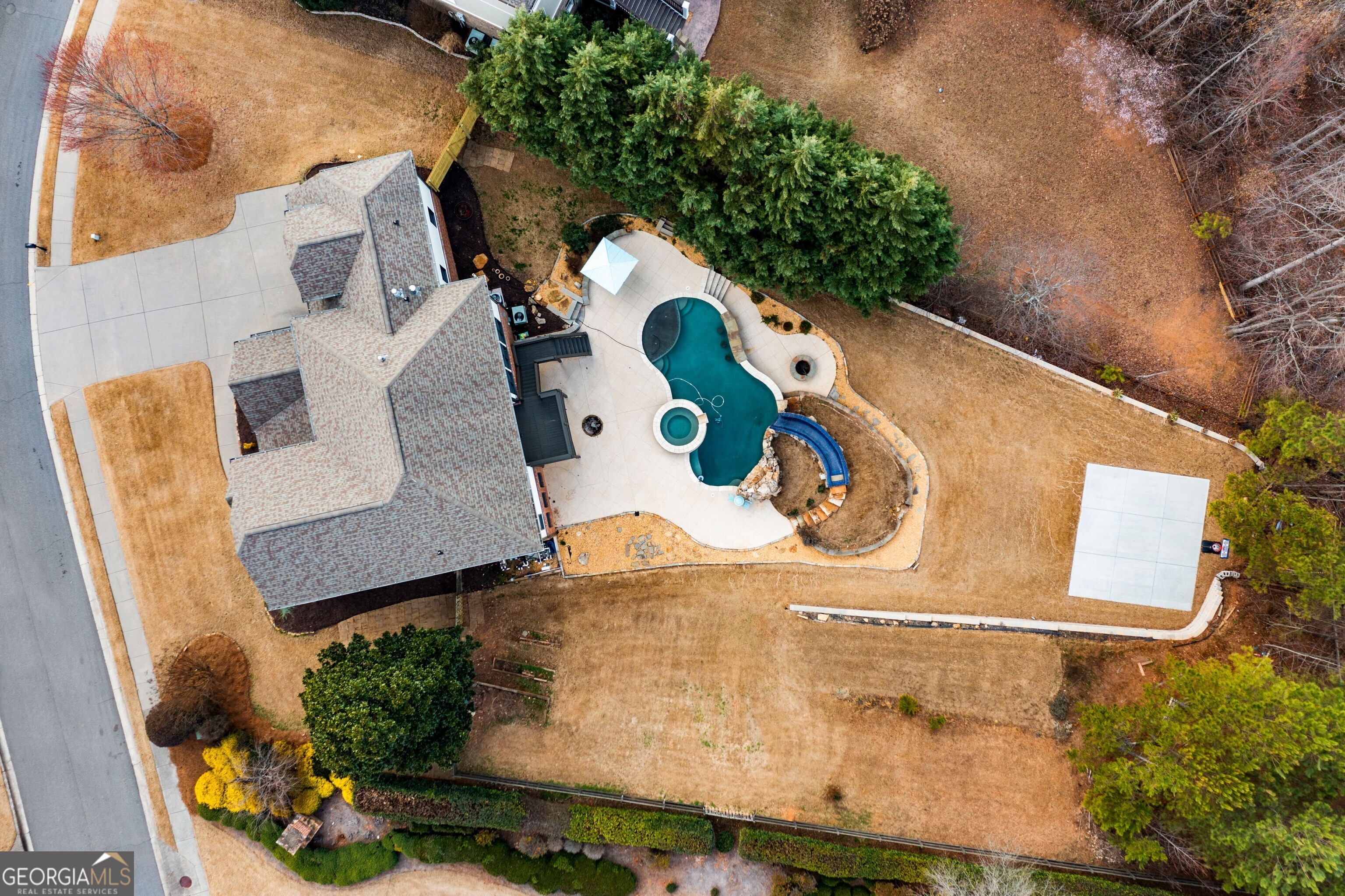 5 Greywood LN