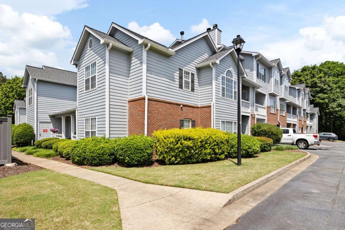 1014 Vinings Forest LN SE 14