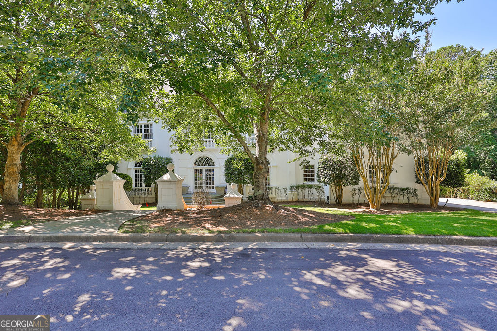 110 Larne CT