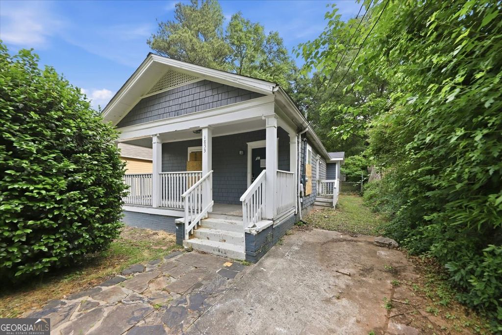 Photo of 1853 Center Avenue, East Point, GA 30344 (MLS # 10763082)