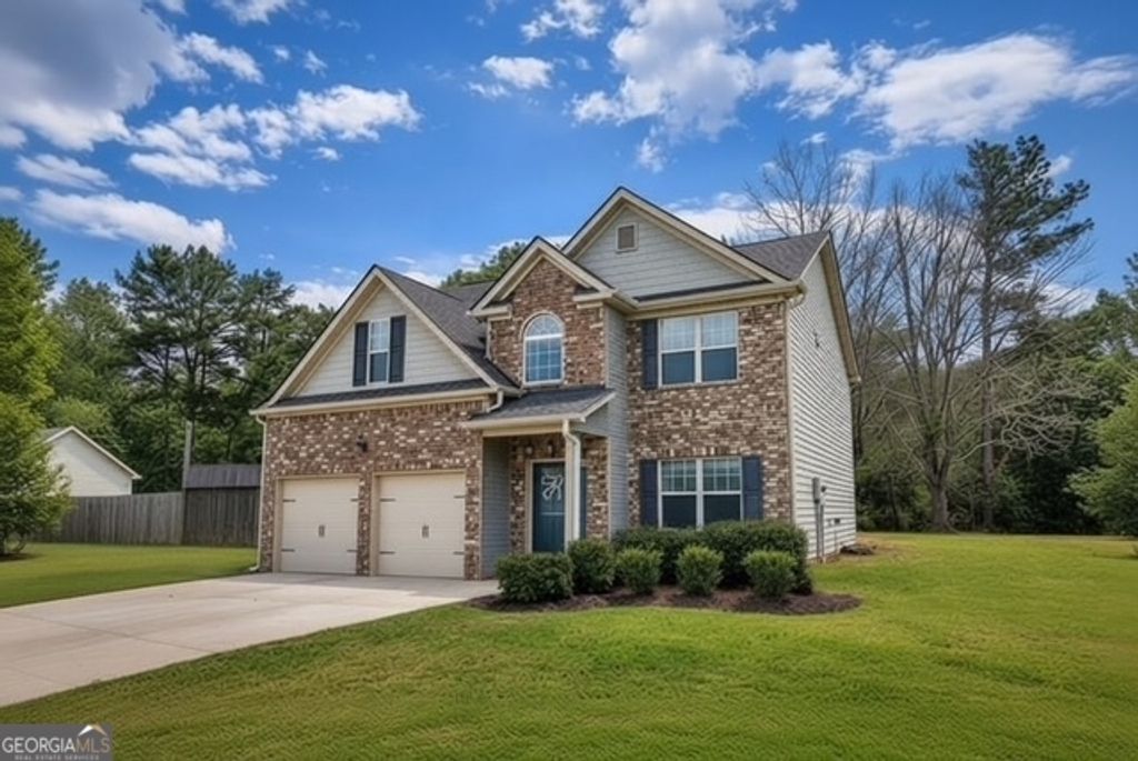 Photo of 2627 Glenbrook Lane NE, Conyers, GA 30012 (MLS # 10706171)