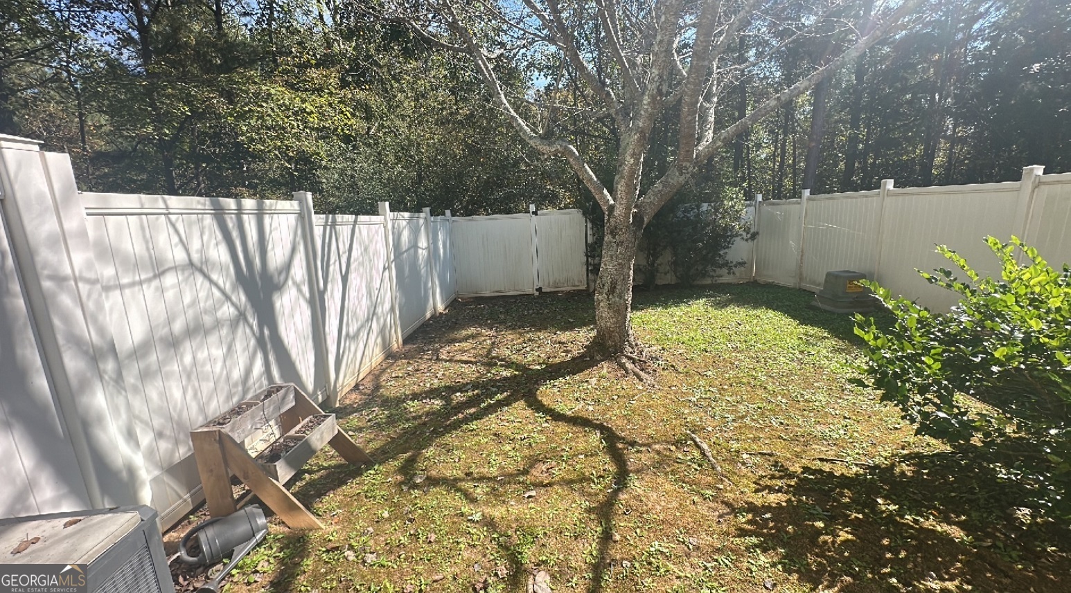 2756 Pierce Brennen CT