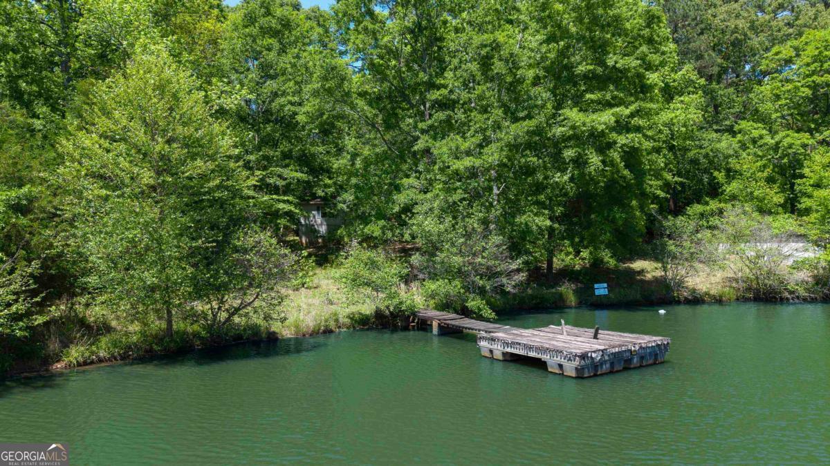 245 Sweet Gum LN