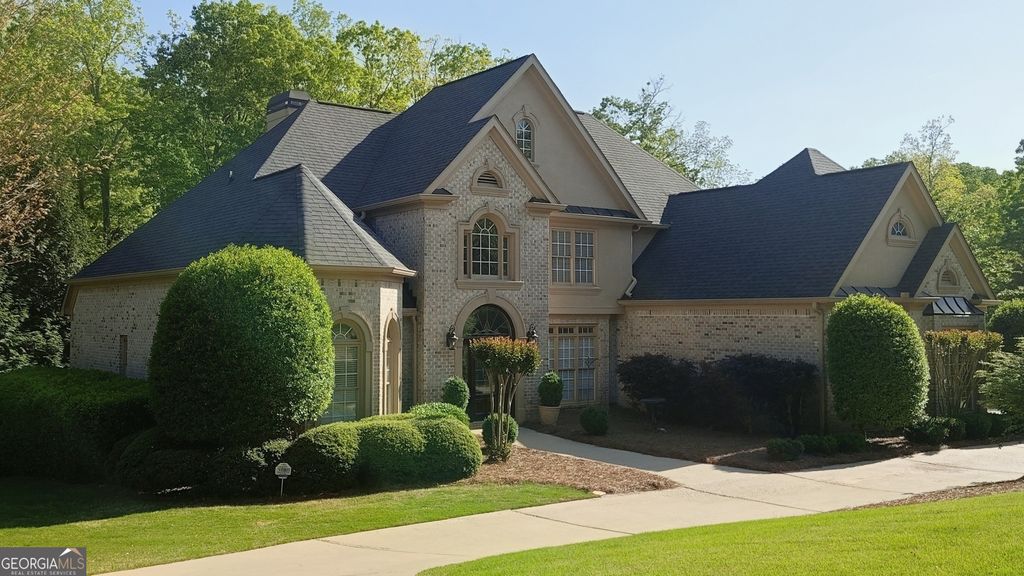 Photo of 5359 Point South Drive, Gainesville, GA 30504 (MLS # 10768627)