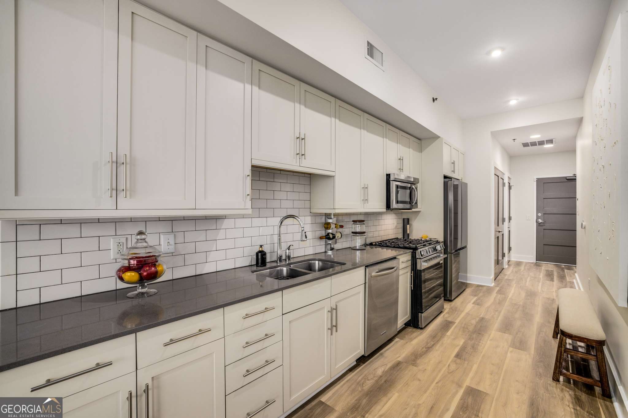 1100 Howell Mill RD NW 202