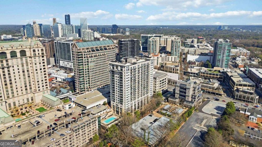 Photo of 3040 Peachtree Road NW #309, Atlanta, GA 30305 (MLS # 10704250)