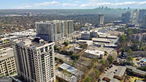 Photo of 3040 Peachtree Road NW #309, Atlanta, GA 30305 (MLS # 10704250)