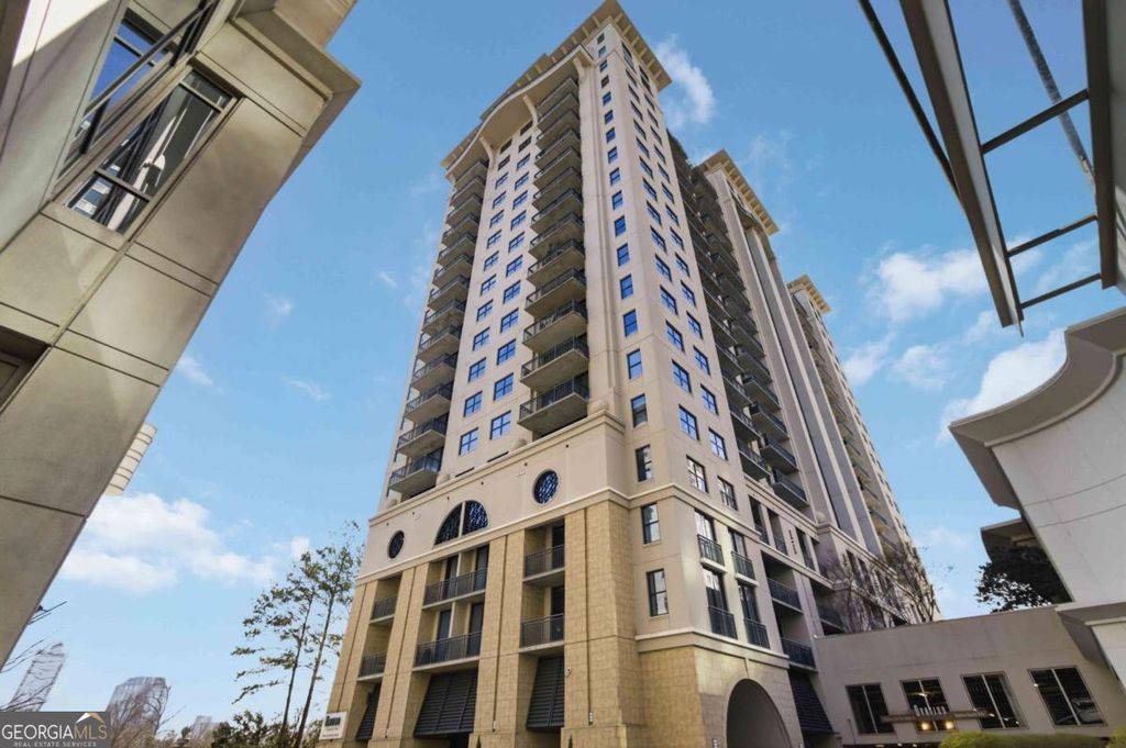 Photo of 3040 Peachtree Road NW #309, Atlanta, GA 30305 (MLS # 10704250)