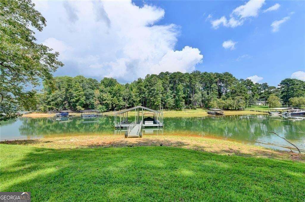 7470 Fields DR