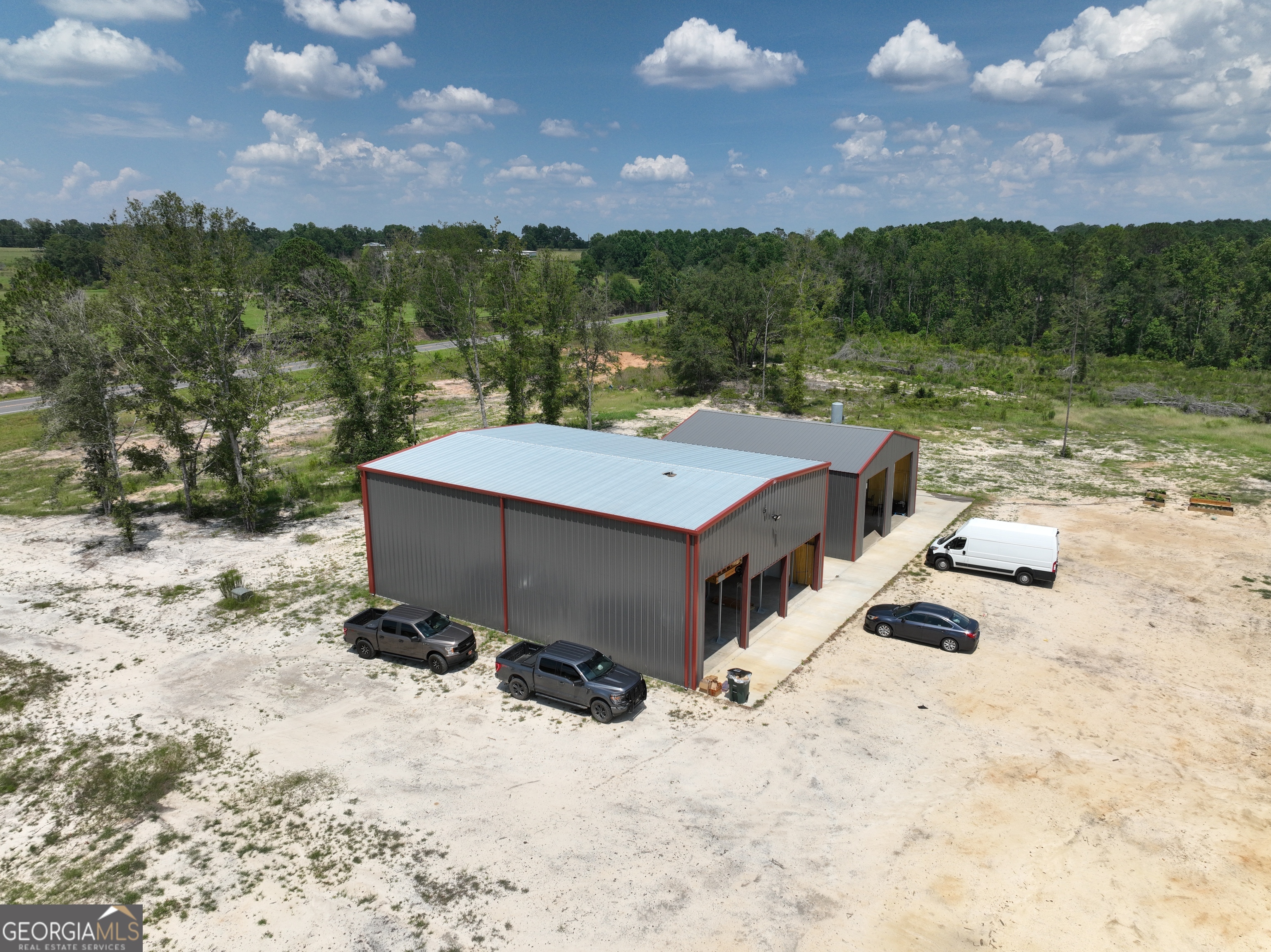1060 W Highway 292