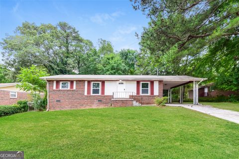 Photo of 3911 Cornell Boulevard SW, Atlanta, GA 30331 (MLS # 10608402)