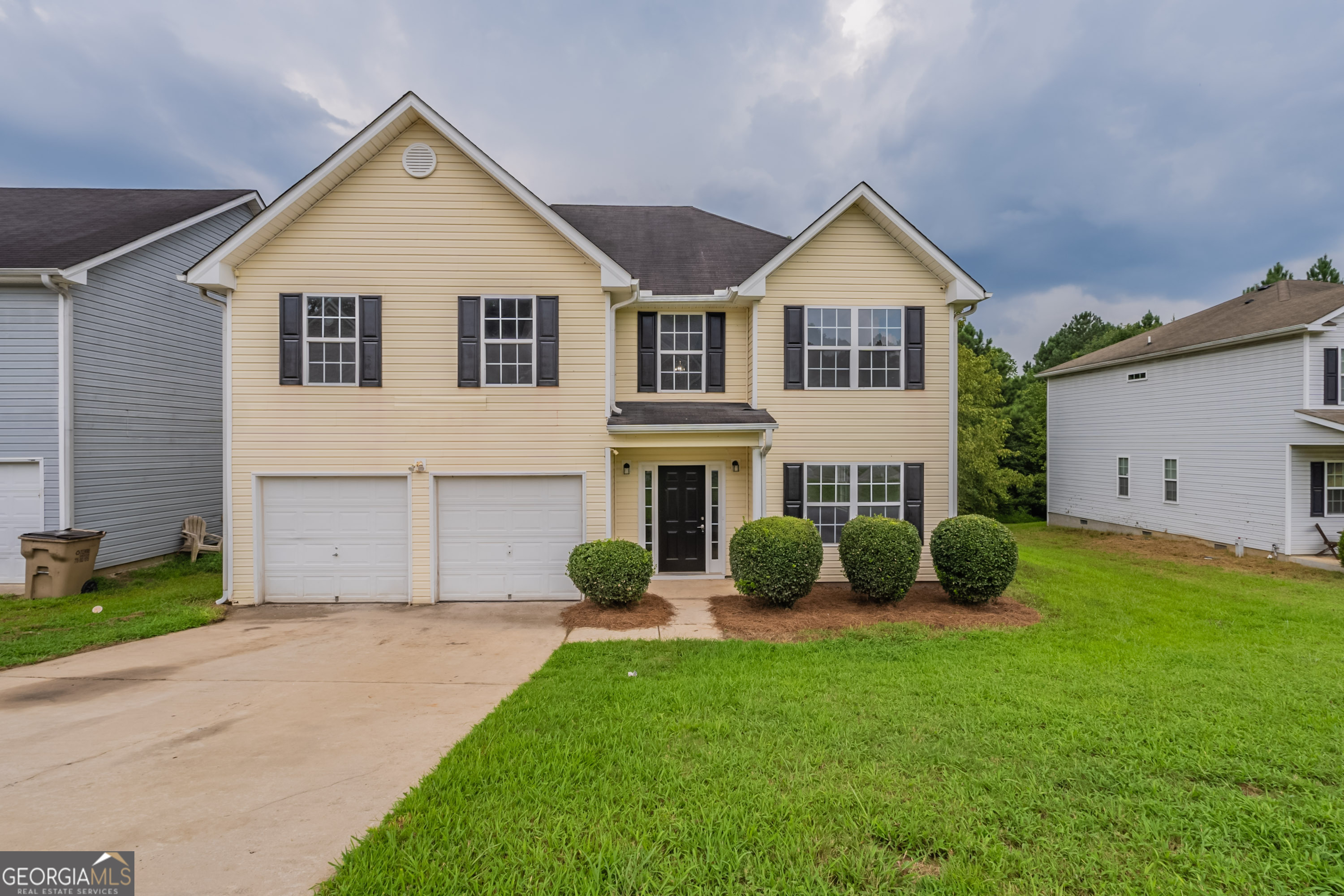 This beautifully updated 4-bedroom, 2.5-bath home features fresh interior paint, new carpet, and new LVP flooring throughout. The kitchen shines with new white cabinets, quartz counters, and a stainless steel range, microwave, and dishwasher. Bathrooms are refreshed, and a new water heater adds peace of mind.