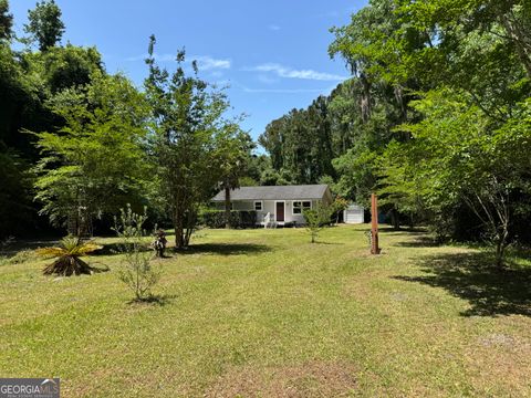 13327 US Highway 17 Woodbine GA 31569