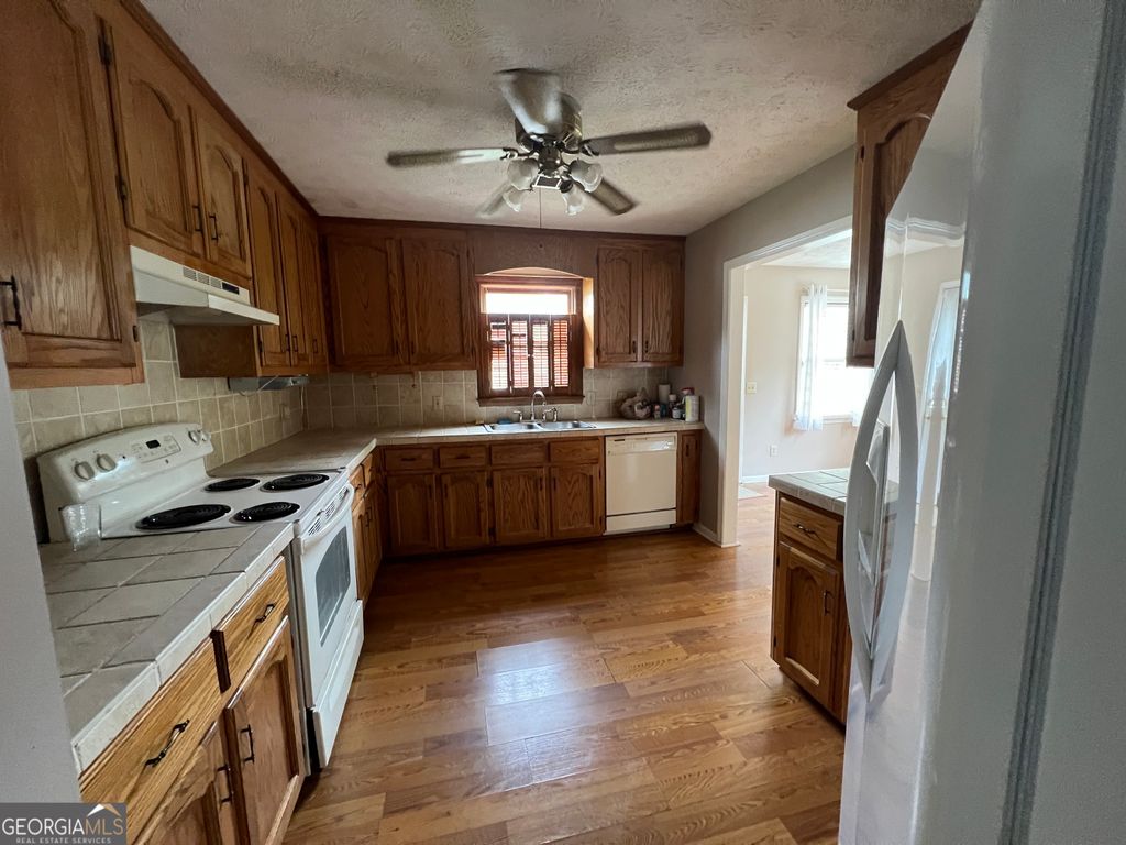 Photo of 720 WESTBURY Court, Bethlehem, GA 30620 (MLS # 10664825)