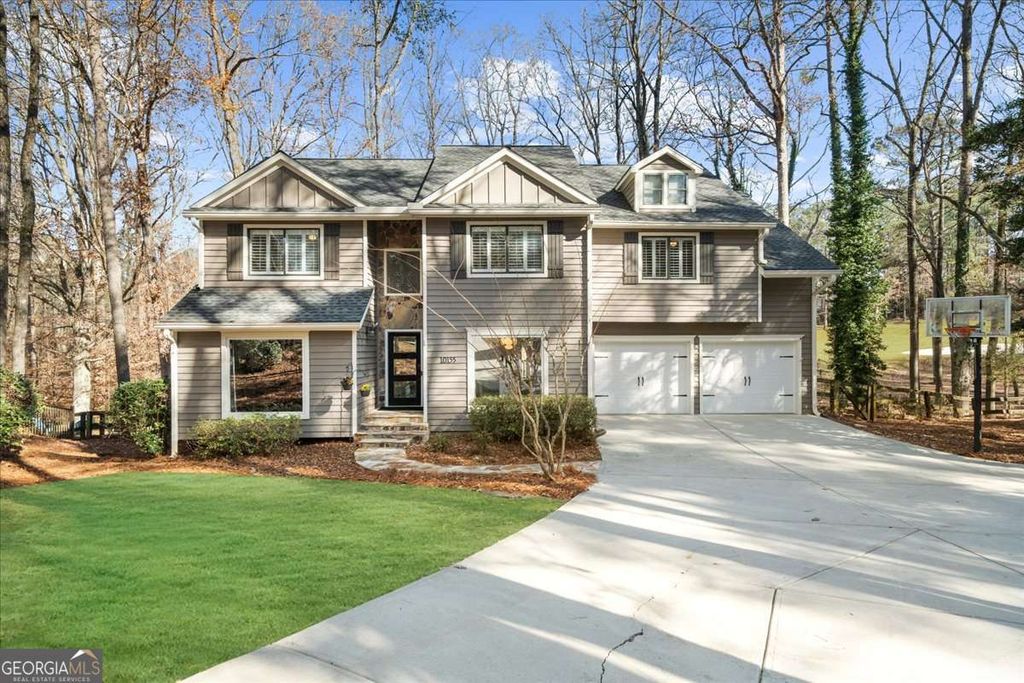 Photo of 10155 Cresent Hill Lane, Roswell, GA 30076 (MLS # 10657514)