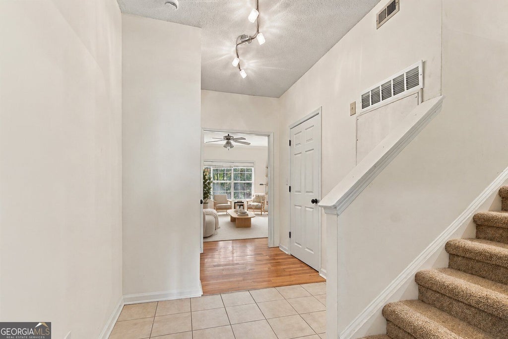 Photo of 107 Vinings Forest Circle SE, Smyrna, GA 30080 (MLS # 10876510)